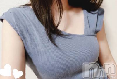 りお(28) 身長160cm、スリーサイズB().W.H。新潟メンズエステ MYIRO　-マイロ-(マイロ)在籍。