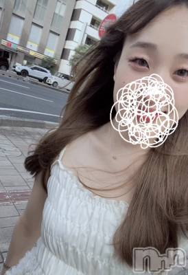 こちゃん(ヒミツ) 身長ヒミツ。新潟駅前スナック・ガールズバー カラオケハイボールbar美人姉妹(カラオケハイボールバービジンシマイ)在籍。