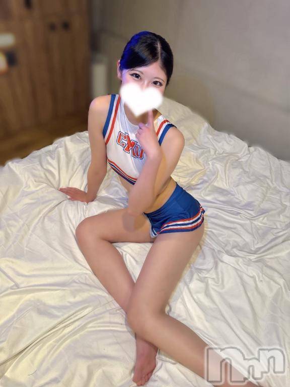 長岡デリヘルROOKIE(ルーキー) えみ(22)の7月19日写メブログ「脚フェチさん、集合🫣💙」