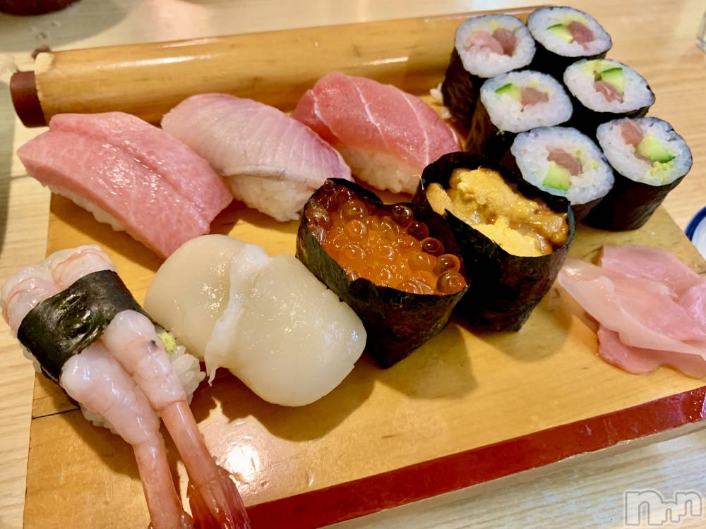 ƲХ顦THE LOUNGE (饦󥸥ե) ʤ35̥֥֤