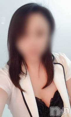 らん(40) 身長153cm、スリーサイズB89(D).W60.H89。長岡人妻デリヘル 多彩妻(タサイヅマ)在籍。