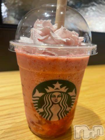新潟デリヘル奥様特急 新潟店(オクサマトッキュウニイガタテン)みかん(25)の2023年10月28日写メブログ「おまたせ💦」