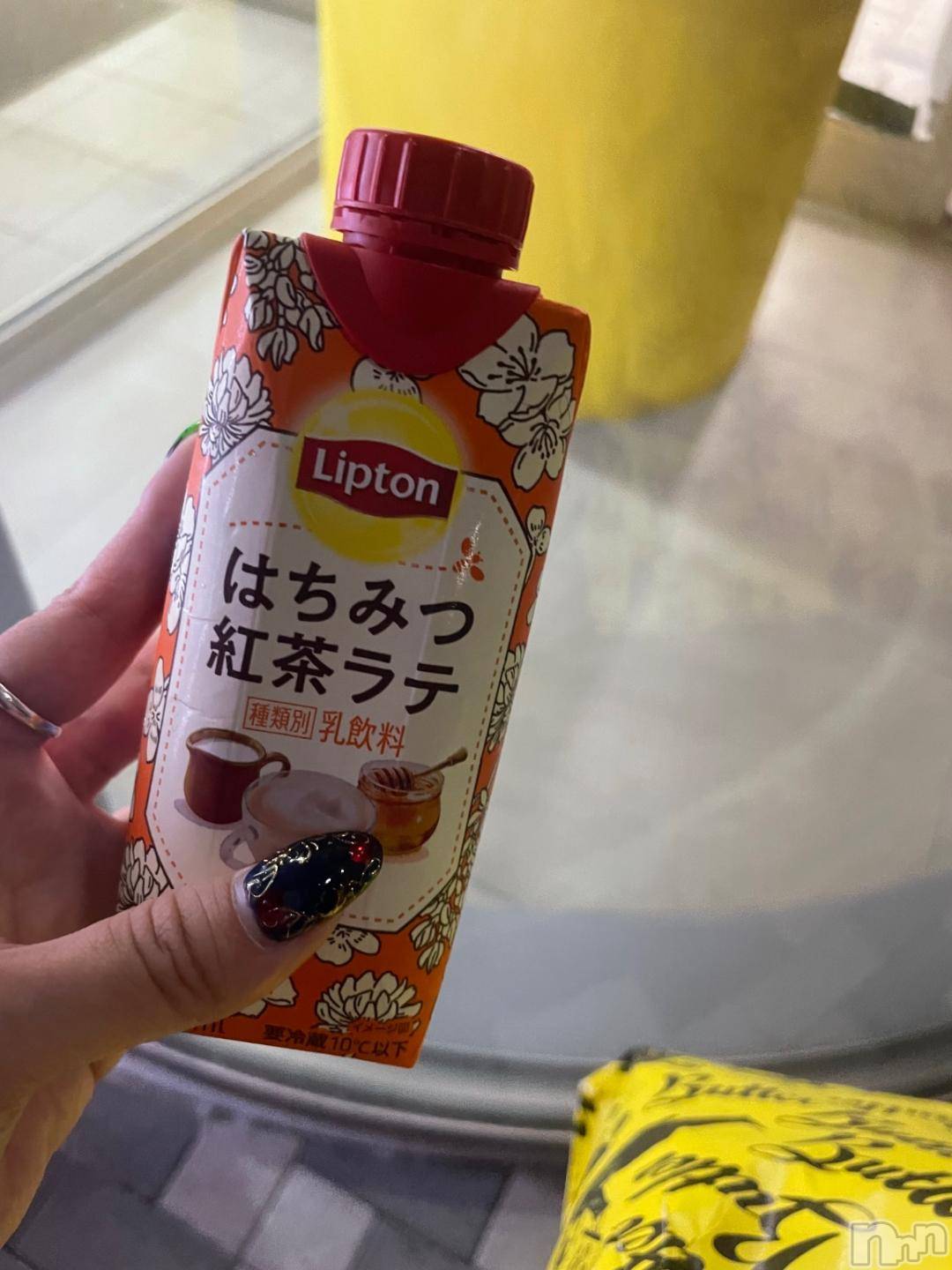 新潟デリヘル奥様特急 新潟店(オクサマトッキュウニイガタテン)みかん(25)の2024年11月3日写メブログ「無事に到着😊」