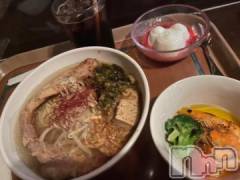 新潟デリヘル奥様特急 新潟店(オクサマトッキュウニイガタテン) みかん(25)の11月3日写メブログ「🍽😋」