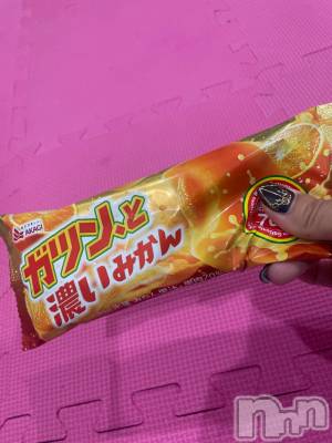 新潟デリヘル 奥様特急 新潟店(オクサマトッキュウニイガタテン) みかん(25)の10月24日写メブログ「みかんのすきなアイス🍨」