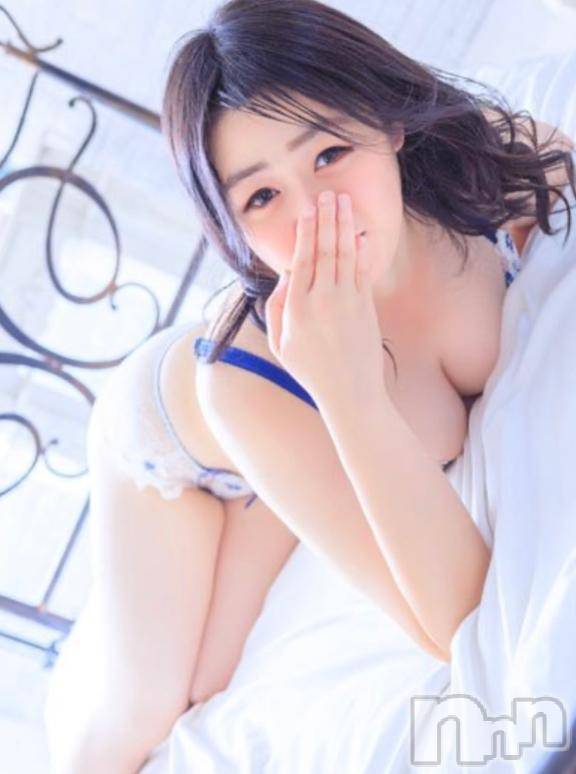 新潟デリヘル奥様特急 新潟店(オクサマトッキュウニイガタテン)おもち(23)の2025年10月14日写メブログ「こんばんわ！」