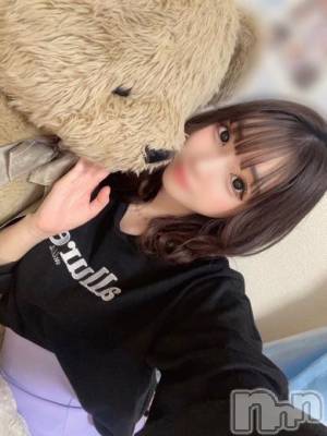 小松ななこ(20) 身長165cm、スリーサイズB84(C).W56.H86。上越デリヘル RICHARD（リシャール）(リシャール)在籍。
