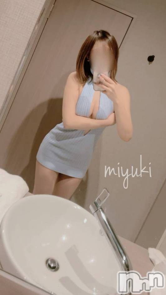 新潟デリヘル(ルージュ)の2026年3月26日お店速報「平野みゆきちゃん理性崩壊級の可愛さとエロエロプレイ必見です」