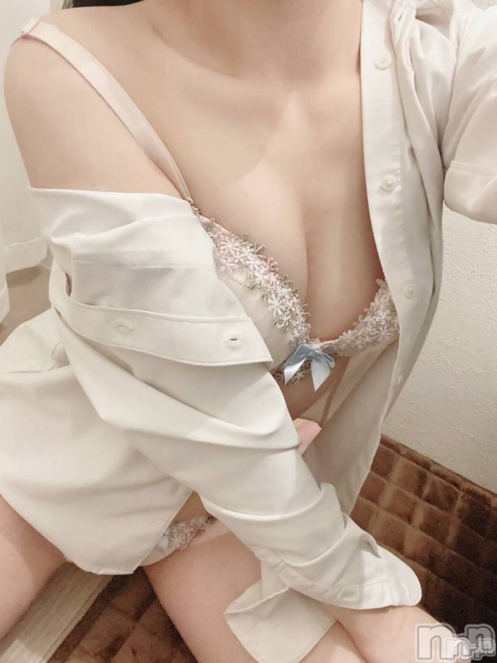 新潟風俗エステ(ルージュ)の2024年4月8日お店速報「地元新潟美女のみ在籍大盛況ポッキリ割開催中超お得にご案内」