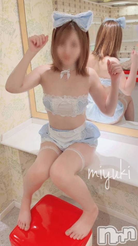 新潟風俗エステ(ルージュ)の2024年10月8日お店速報「昼割2000円引で伺えちゃう極上美女揃い是非お見逃しなく」