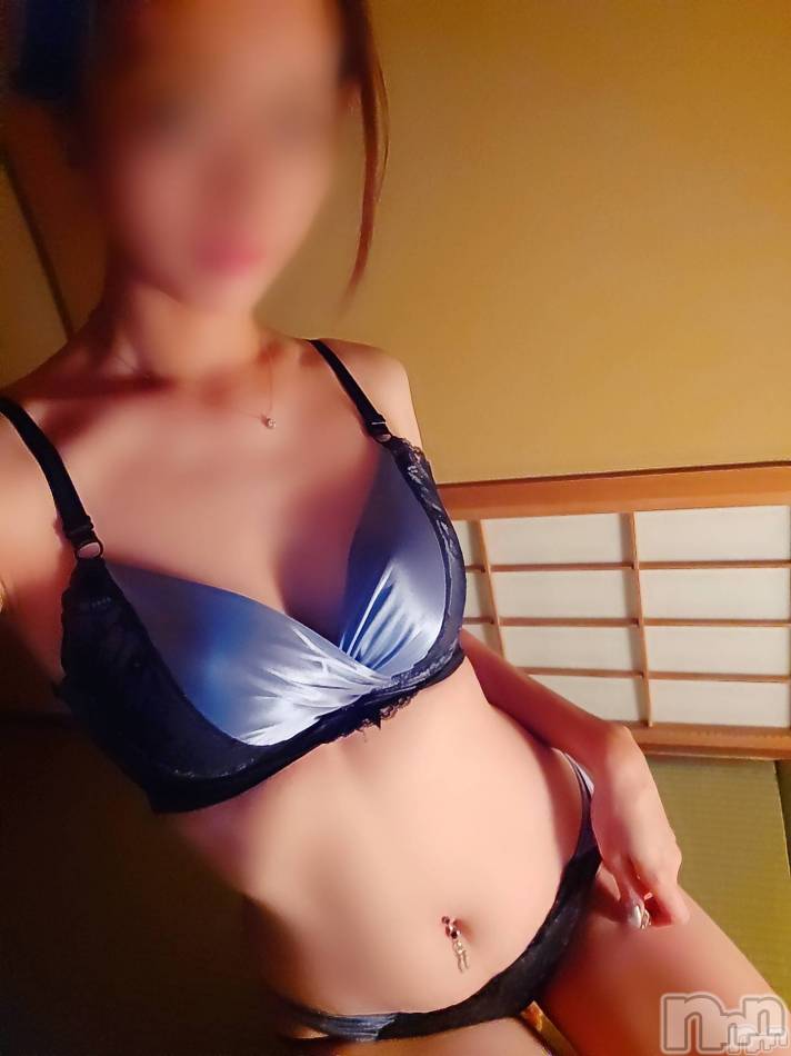 新潟風俗エステ(ルージュ)の2024年12月12日お店速報「地元新潟美女のみ在籍大盛況昼割&ポッキリ割で超お得に遊べます」