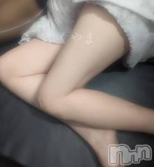 新潟デリヘル人妻楼　新潟店(ヒトヅマロウ　ニイガタテン) 福山(38)の9月25日写メブログ「今日の発見→待機室でも眠れる」