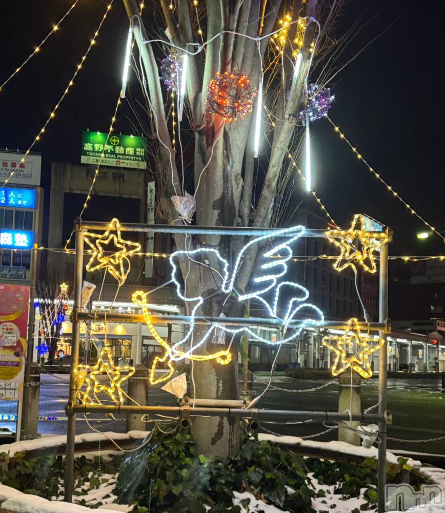 長岡デリヘルMimi(ミミ) ひな★月間RANK1位★(25)の12月25日写メブログ「年末の出勤です🤗」