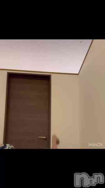 ひな★月間RANK1位★の動画 赤いTバッグ♥️