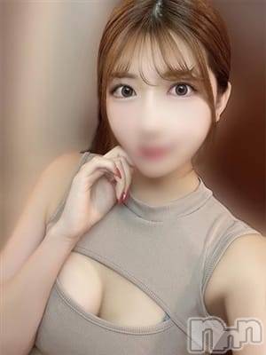愛木あみな