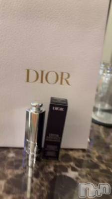 Dior(⑉• •⑉)❤︎