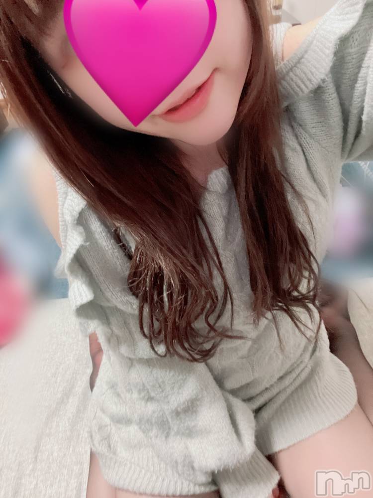 長岡人妻デリヘル長岡人妻市(ナガオカヒトヅマイチ) めい★プルプルの唇&ロリ顔(31)の12月29日写メブログ「出勤してます♩」