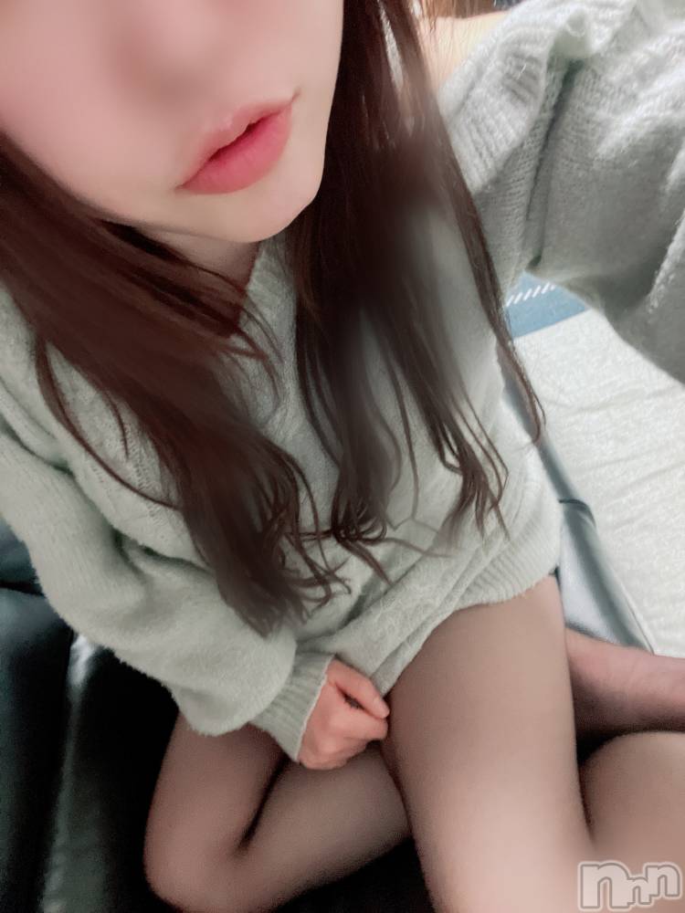 長岡人妻デリヘル長岡人妻市(ナガオカヒトヅマイチ) めい★プルプルの唇&ロリ顔(31)の12月30日写メブログ「そんなちいさいおくちで」