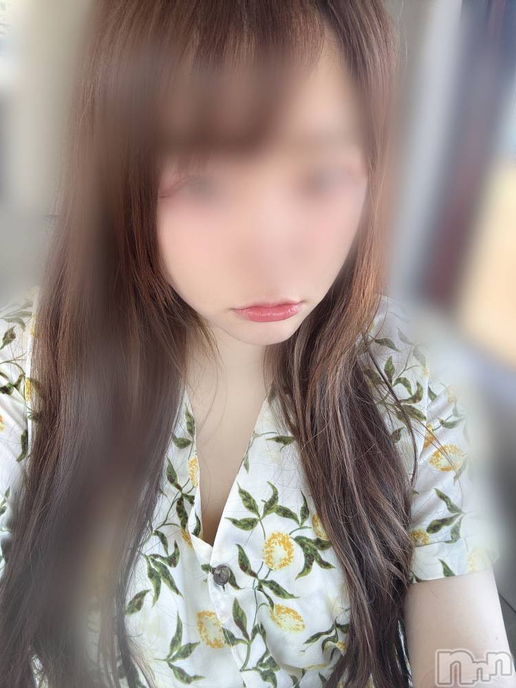 長岡人妻デリヘル長岡人妻市(ナガオカヒトヅマイチ) めい★天然？あざとエッロい？(31)の5月16日写メブログ「ちゅぅしてくれる？😳」