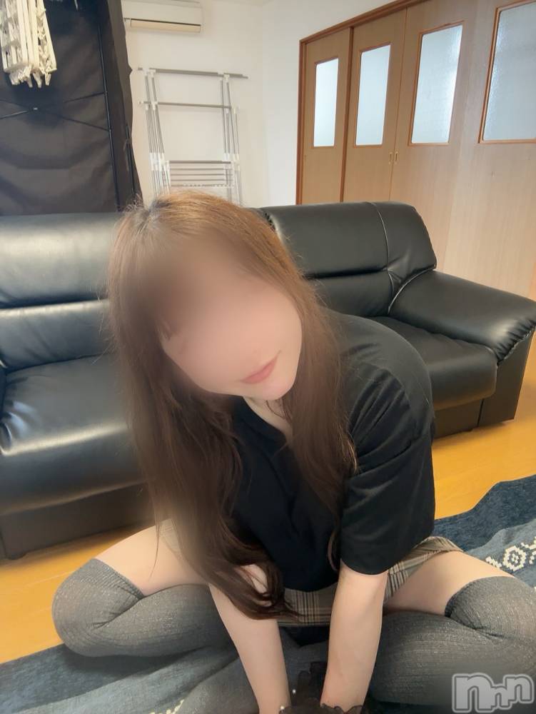 長岡人妻デリヘル長岡人妻市(ナガオカヒトヅマイチ) めい★プルプルの唇&ロリ顔(31)の5月18日写メブログ「めいがきた！」