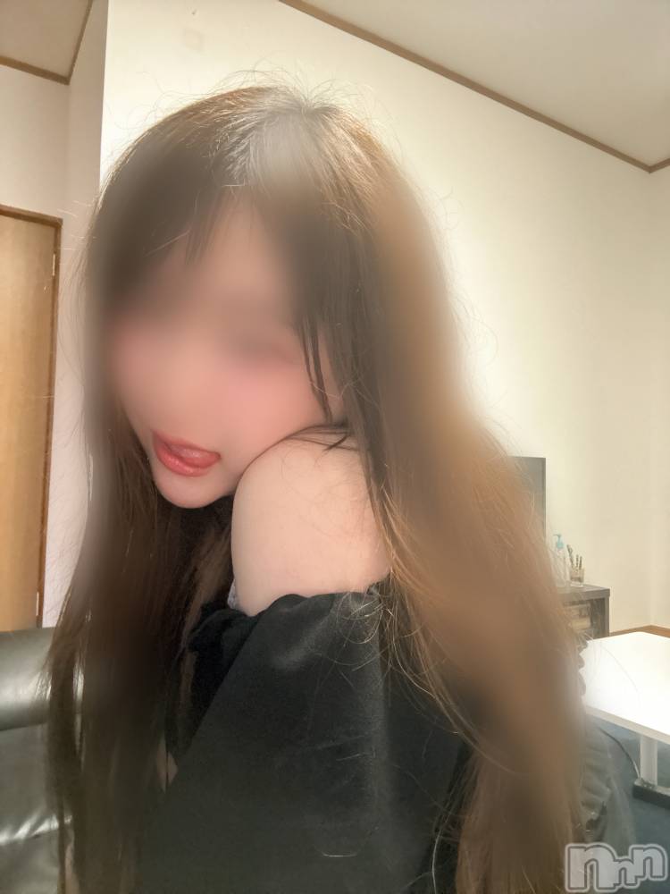 長岡人妻デリヘル長岡人妻市(ナガオカヒトヅマイチ) めい★プルプルの唇&ロリ顔(31)の6月10日写メブログ「出張万歳🙌💞」