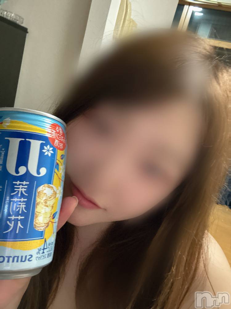 長岡人妻デリヘル長岡人妻市(ナガオカヒトヅマイチ) めい★プルプルの唇&ロリ顔(31)の7月5日写メブログ「全然全裸」