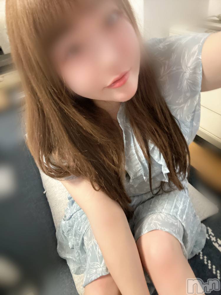 長岡人妻デリヘル長岡人妻市(ナガオカヒトヅマイチ) めい★プルプルの唇&ロリ顔(31)の7月30日写メブログ「めいいます🙋‍♀️❤️」