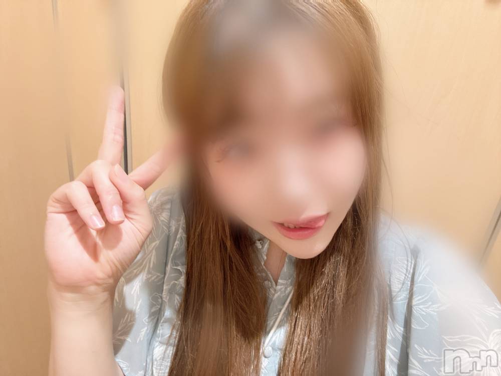 長岡人妻デリヘル長岡人妻市(ナガオカヒトヅマイチ) めい★プルプルの唇&ロリ顔(31)の8月14日写メブログ「めいいます🙋‍♀️❤️」