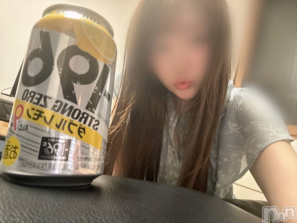 長岡人妻デリヘル長岡人妻市(ナガオカヒトヅマイチ) めい★プルプルの唇&ロリ顔(31)の8月14日写メブログ「めいいます🙋‍♀️❤️」