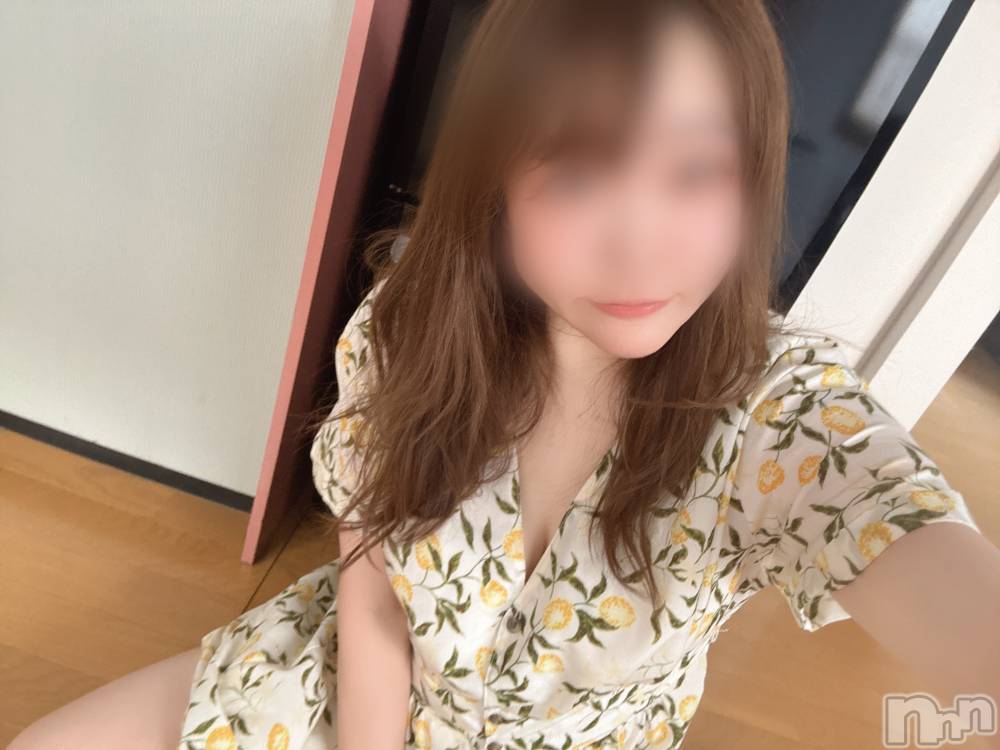 長岡人妻デリヘル長岡人妻市(ナガオカヒトヅマイチ) めい★プルプルの唇&ロリ顔(31)の9月30日写メブログ「いっぱいかけて❤️」