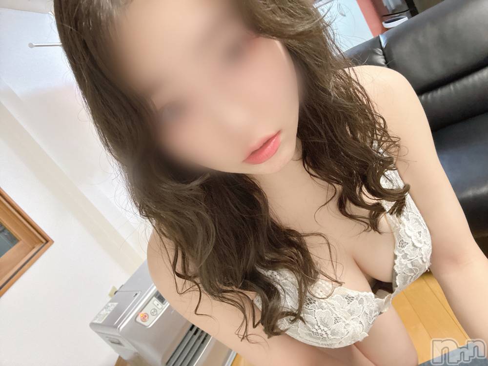 長岡人妻デリヘル長岡人妻市(ナガオカヒトヅマイチ) めい★プルプルの唇&ロリ顔(31)の12月23日写メブログ「生存本能」