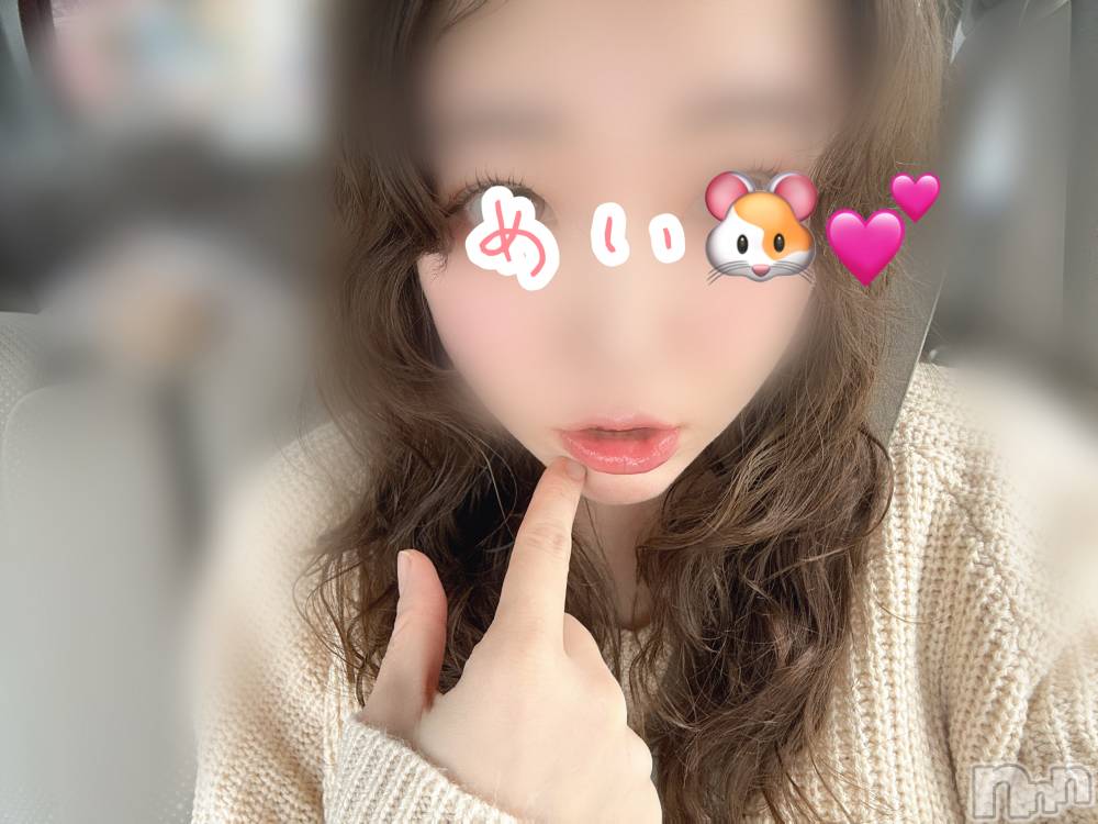 長岡人妻デリヘル長岡人妻市(ナガオカヒトヅマイチ) めい★プルプルの唇&ロリ顔(31)の12月24日写メブログ「きてほしいタイプ」