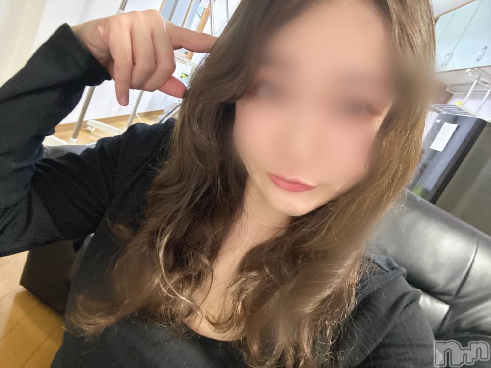 長岡人妻デリヘル長岡人妻市(ナガオカヒトヅマイチ) めい★プルプルの唇&ロリ顔(31)の12月28日写メブログ「あむあむ」
