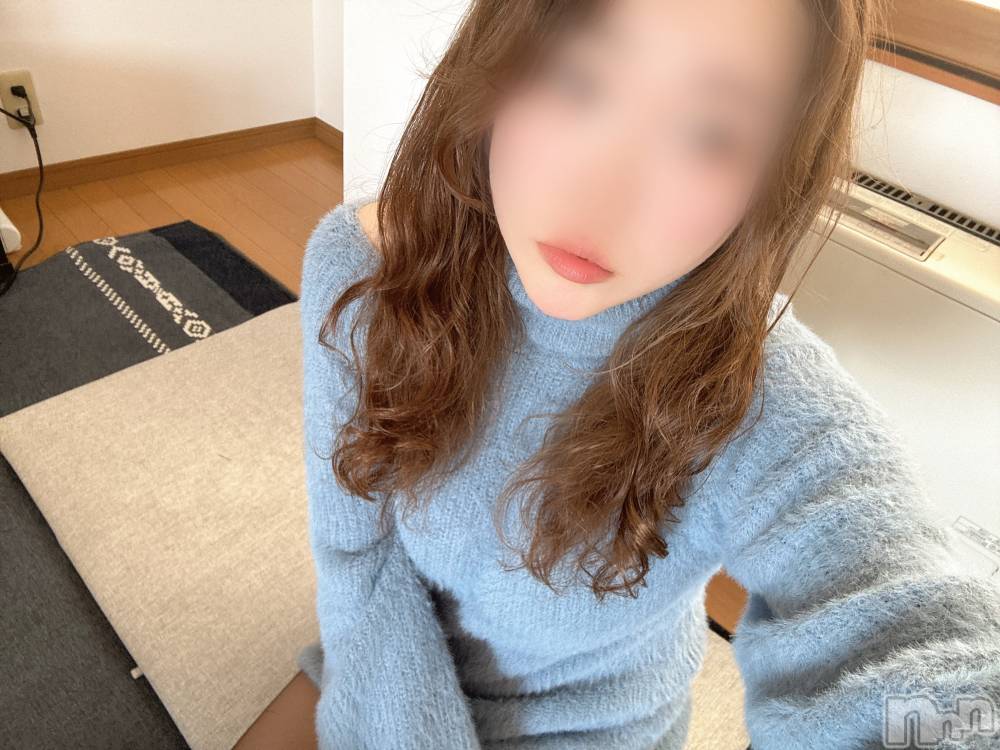長岡人妻デリヘル長岡人妻市(ナガオカヒトヅマイチ) めい★プルプルの唇&ロリ顔(31)の1月3日写メブログ「きけんなあそび」