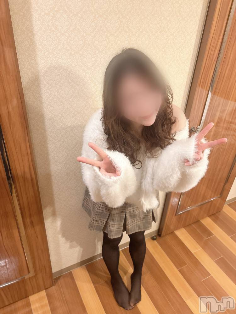 長岡人妻デリヘル長岡人妻市(ナガオカヒトヅマイチ) めい★プルプルの唇&ロリ顔(31)の1月14日写メブログ「SじゃなくてMじゃなくて」