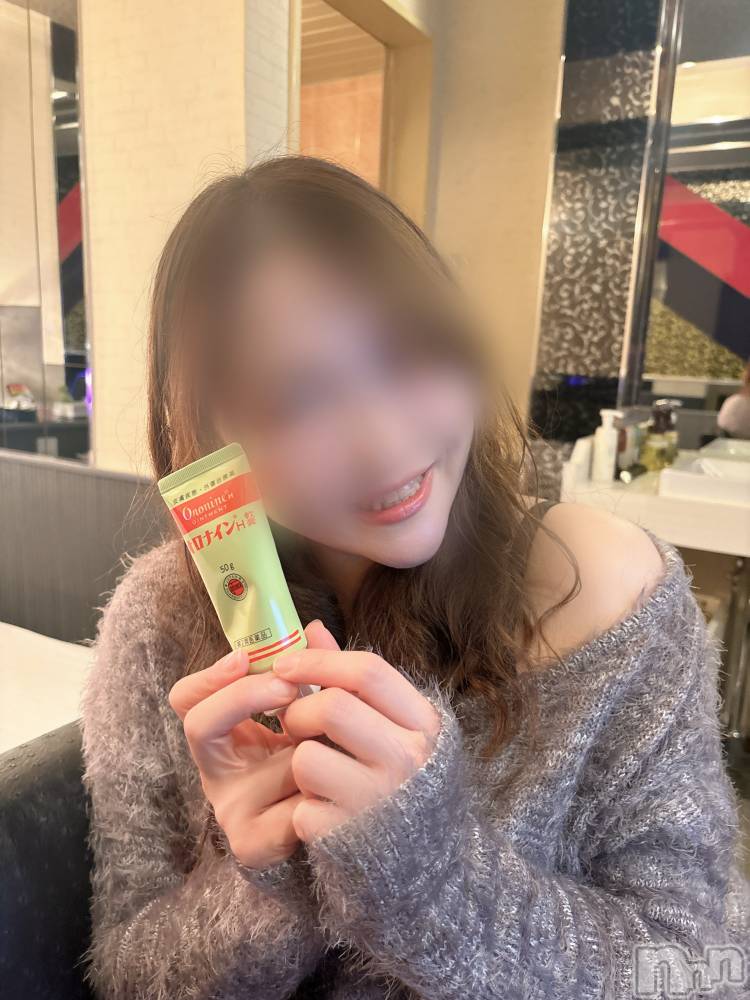 長岡人妻デリヘル長岡人妻市(ナガオカヒトヅマイチ) めい★プルプルの唇&ロリ顔(31)の1月19日写メブログ「オロオロナイナイ」