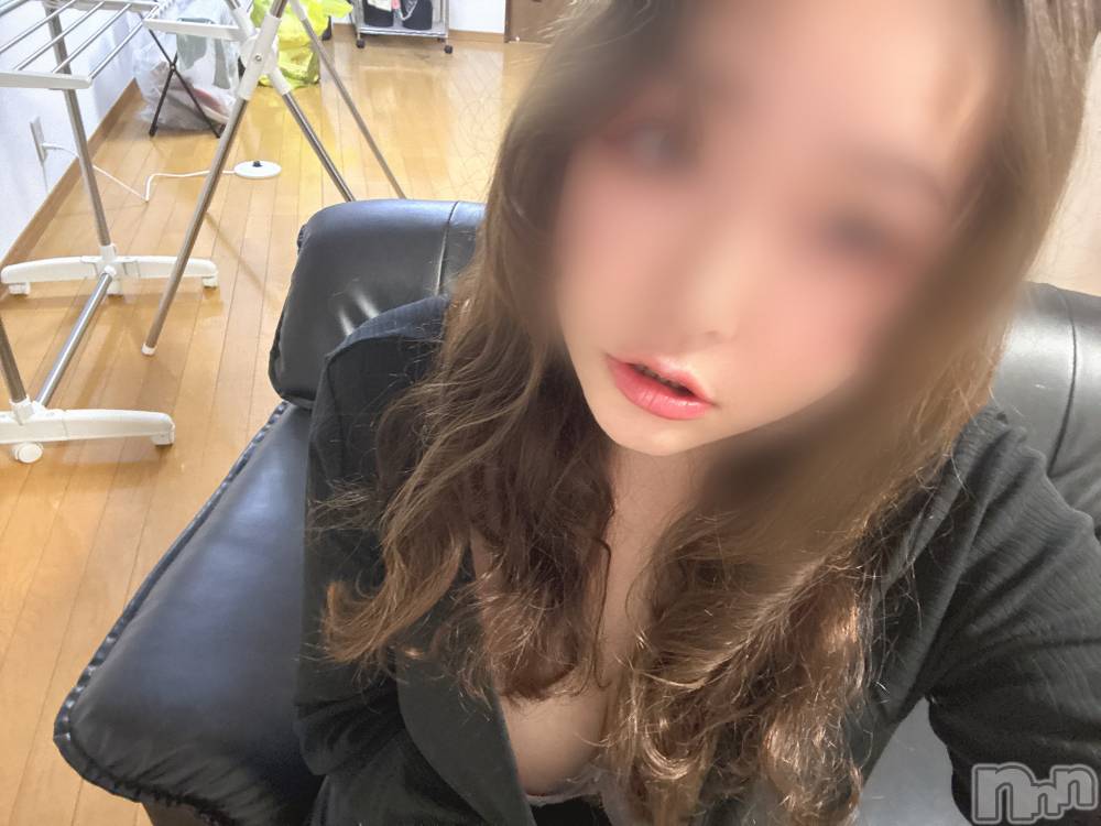 長岡人妻デリヘル長岡人妻市(ナガオカヒトヅマイチ) めい★プルプルの唇&ロリ顔(31)の2月1日写メブログ「ばくばく」