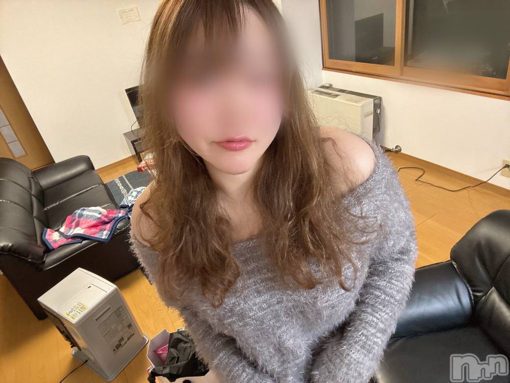 長岡人妻デリヘル長岡人妻市(ナガオカヒトヅマイチ) めい★プルプルの唇&ロリ顔(31)の2月19日写メブログ「じゃん❤️」