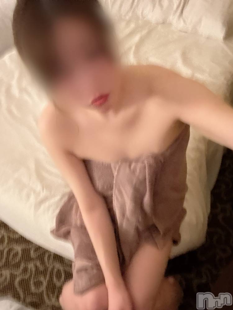 長岡人妻デリヘル長岡人妻市(ナガオカヒトヅマイチ) めい★プルプルの唇&ロリ顔(31)の3月10日写メブログ「あったかいのが」
