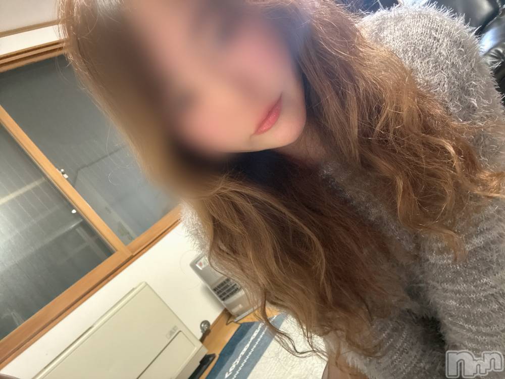 長岡人妻デリヘル長岡人妻市(ナガオカヒトヅマイチ) めい★プルプルの唇&ロリ顔(31)の3月25日写メブログ「ごっくん音に興奮しました」