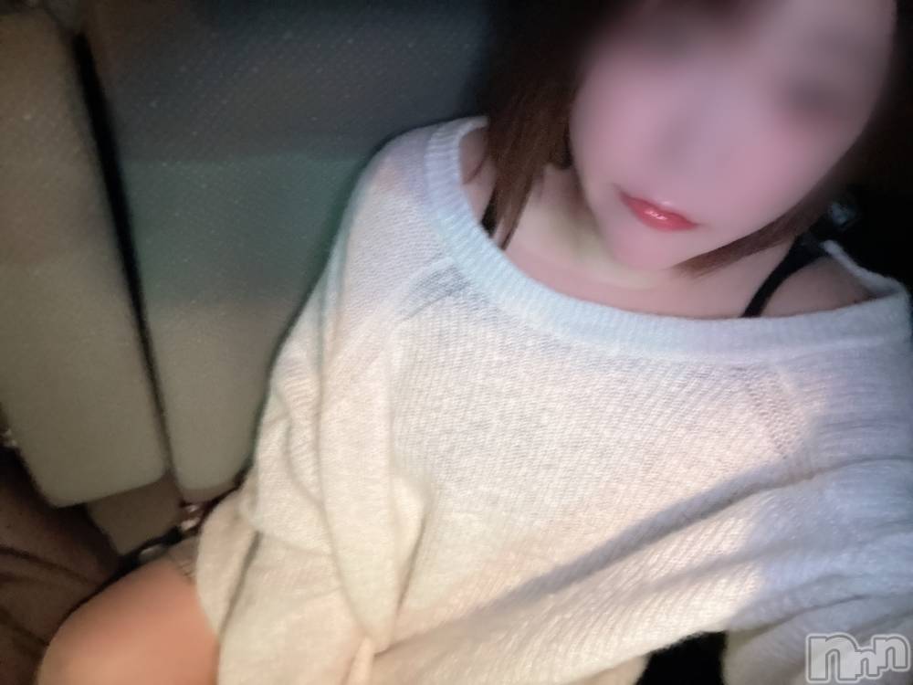 長岡人妻デリヘル長岡人妻市(ナガオカヒトヅマイチ) めい★プルプルの唇&ロリ顔(31)の5月1日写メブログ「次回22時から❤️」