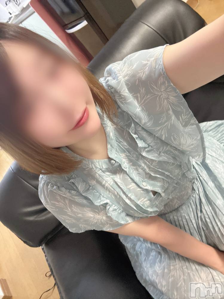 長岡人妻デリヘル長岡人妻市(ナガオカヒトヅマイチ) めい★プルプルの唇&ロリ顔(31)の5月13日写メブログ「吉宗か！」
