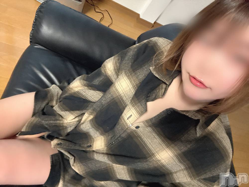 長岡人妻デリヘル長岡人妻市(ナガオカヒトヅマイチ) めい★プルプルの唇&ロリ顔(31)の5月18日写メブログ「20時までです✌️」