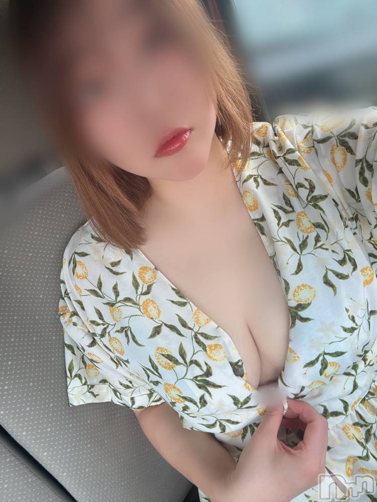 長岡人妻デリヘル長岡人妻市(ナガオカヒトヅマイチ) めい★プルプルの唇&ロリ顔(31)の6月16日写メブログ「透けちゃうかな？」