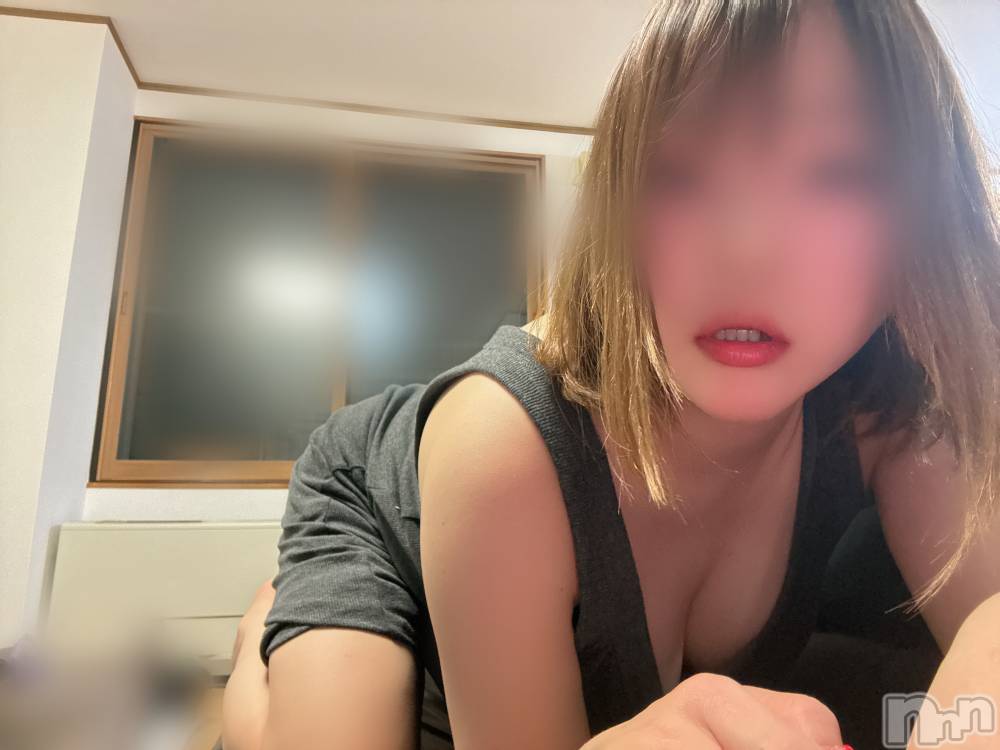 長岡人妻デリヘル長岡人妻市(ナガオカヒトヅマイチ) めい★プルプルの唇&ロリ顔(31)の6月25日写メブログ「出勤しました🙆‍♀️❤️」