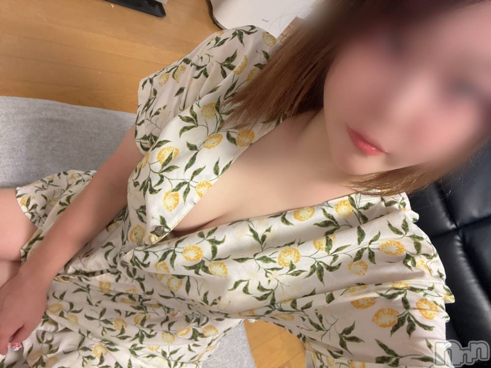長岡人妻デリヘル長岡人妻市(ナガオカヒトヅマイチ) めい★プルプルの唇&ロリ顔(31)の6月26日写メブログ「へんなクセ」