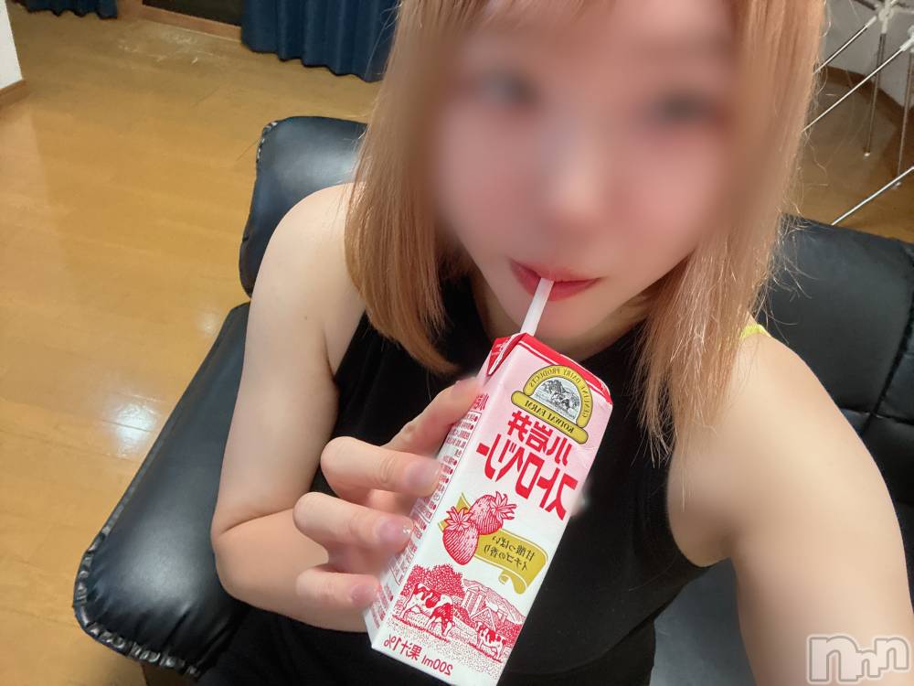 長岡人妻デリヘル長岡人妻市(ナガオカヒトヅマイチ) めい★プルプルの唇&ロリ顔(31)の7月8日写メブログ「いちごみるく」