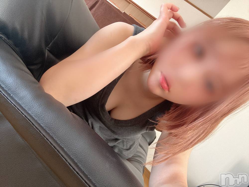 長岡人妻デリヘル長岡人妻市(ナガオカヒトヅマイチ) めい★プルプルの唇&ロリ顔(31)の7月9日写メブログ「つるぴか」