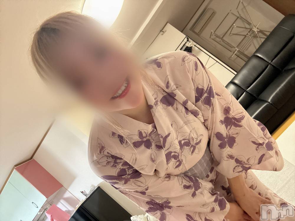 長岡人妻デリヘル長岡人妻市(ナガオカヒトヅマイチ) めい★プルプルの唇&ロリ顔(31)の8月8日写メブログ「よろしくお願い致します❤️」