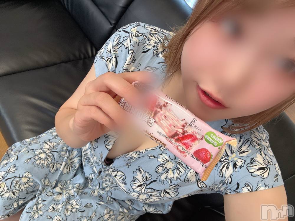 長岡人妻デリヘル長岡人妻市(ナガオカヒトヅマイチ) めい★プルプルの唇&ロリ顔(31)の8月12日写メブログ「遅いですよぉー」